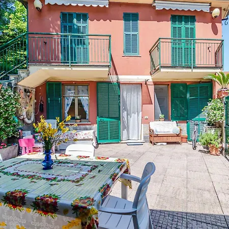 Guesthost - Bandiera Blu Apartment *